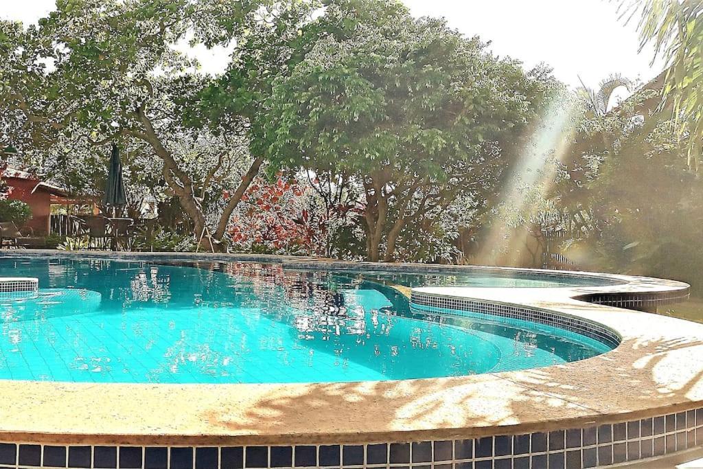 Imbassai - Casa Alto Padrao Completa - Condominio Fechado - A1B1 Luaran gambar